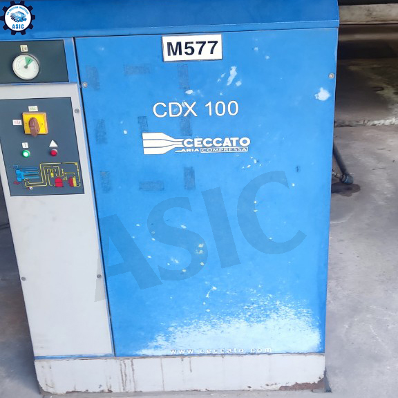 Máy nén khí có dầu Ceccato CDX 100