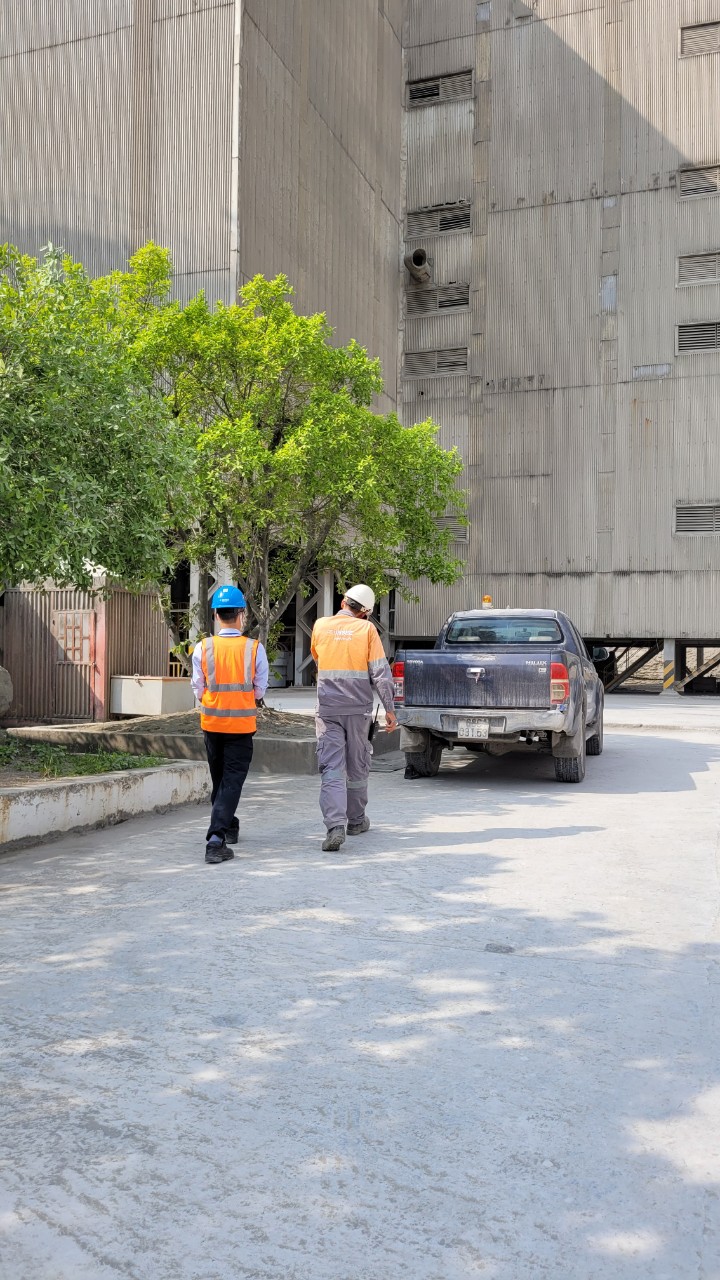 Sửa m&aacute;y n&eacute;n kh&iacute; 